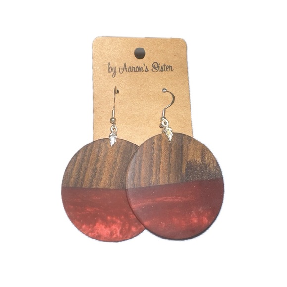 Boho Red and Wood Circular earrings - Picture 1 of 5